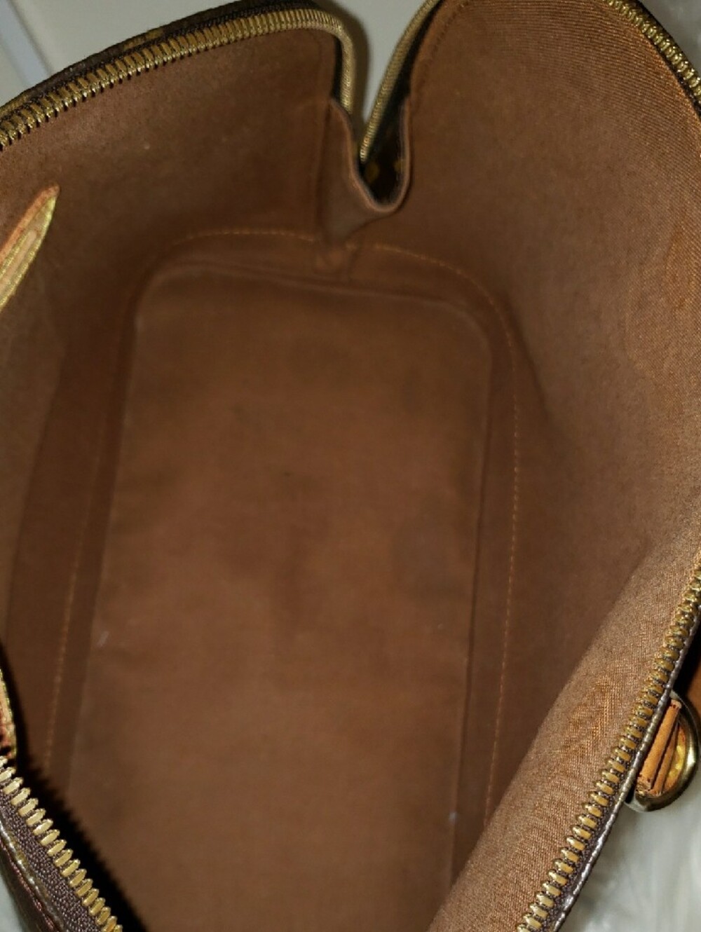Louis Vuitton Monogram Canvas Alma Satchel in Brown and Tan - Picture 3 of 15